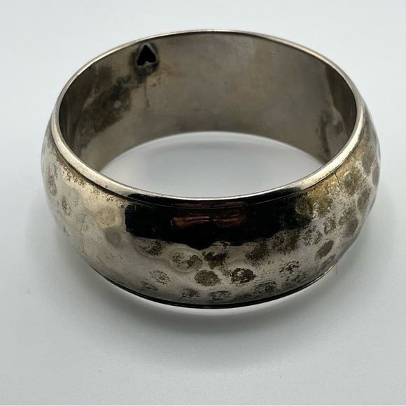 Chunky Silver Toned Hammered Bangle Bracelet 11/2" W Heart Logo Cutout Inside - Picture 2 of 4